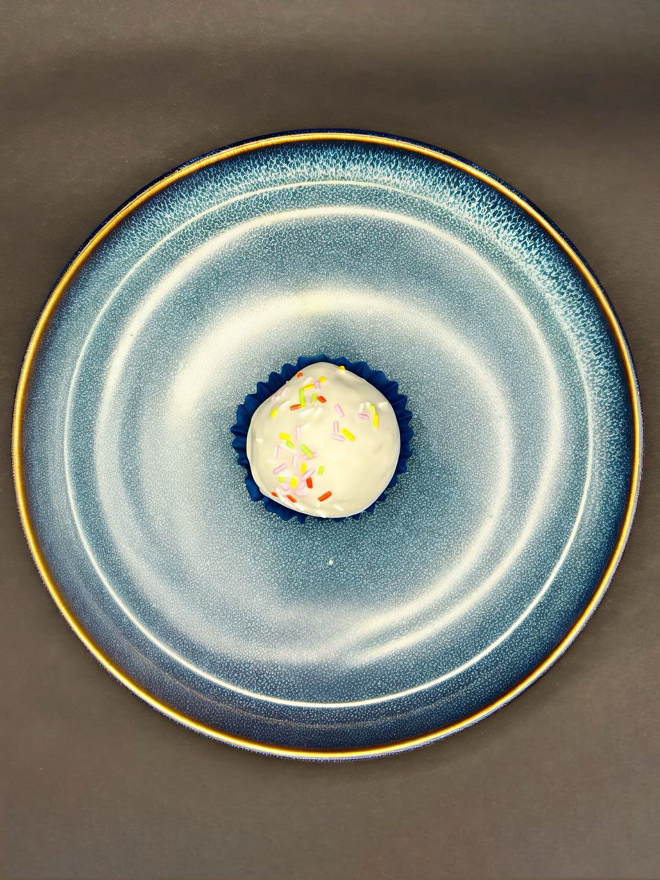 CAKE POP DE KINDER CON CHOCO BLANCO