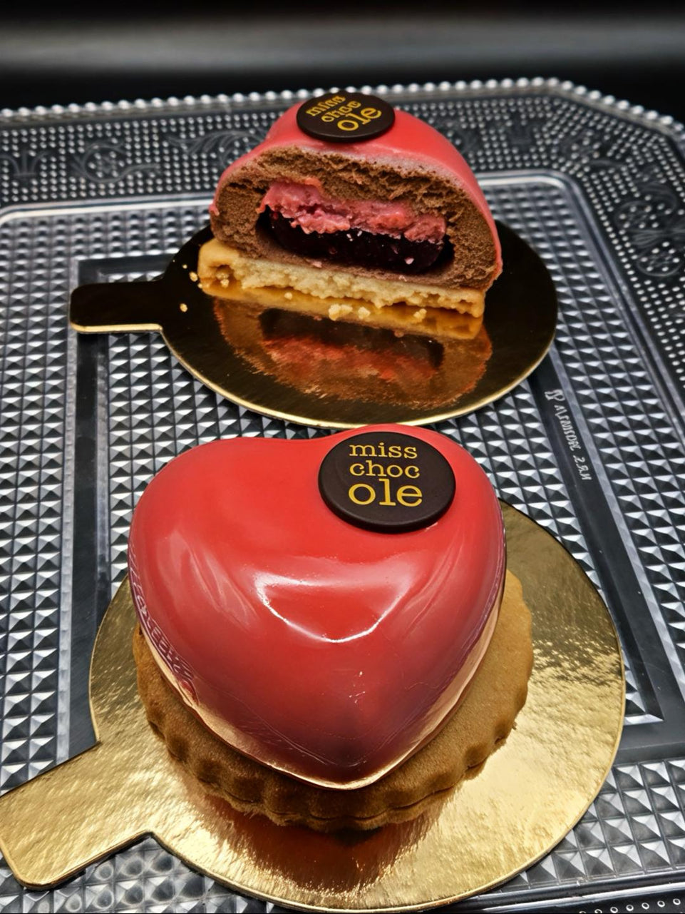 POSTRE MOUSSE CORAZÓN FRESA
