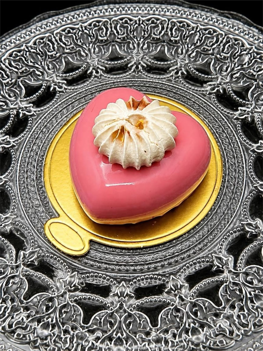 POSTRE MOUSSE CORAZÓN FRESA
