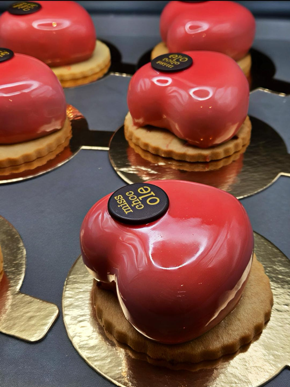 POSTRE MOUSSE CORAZÓN FRESA